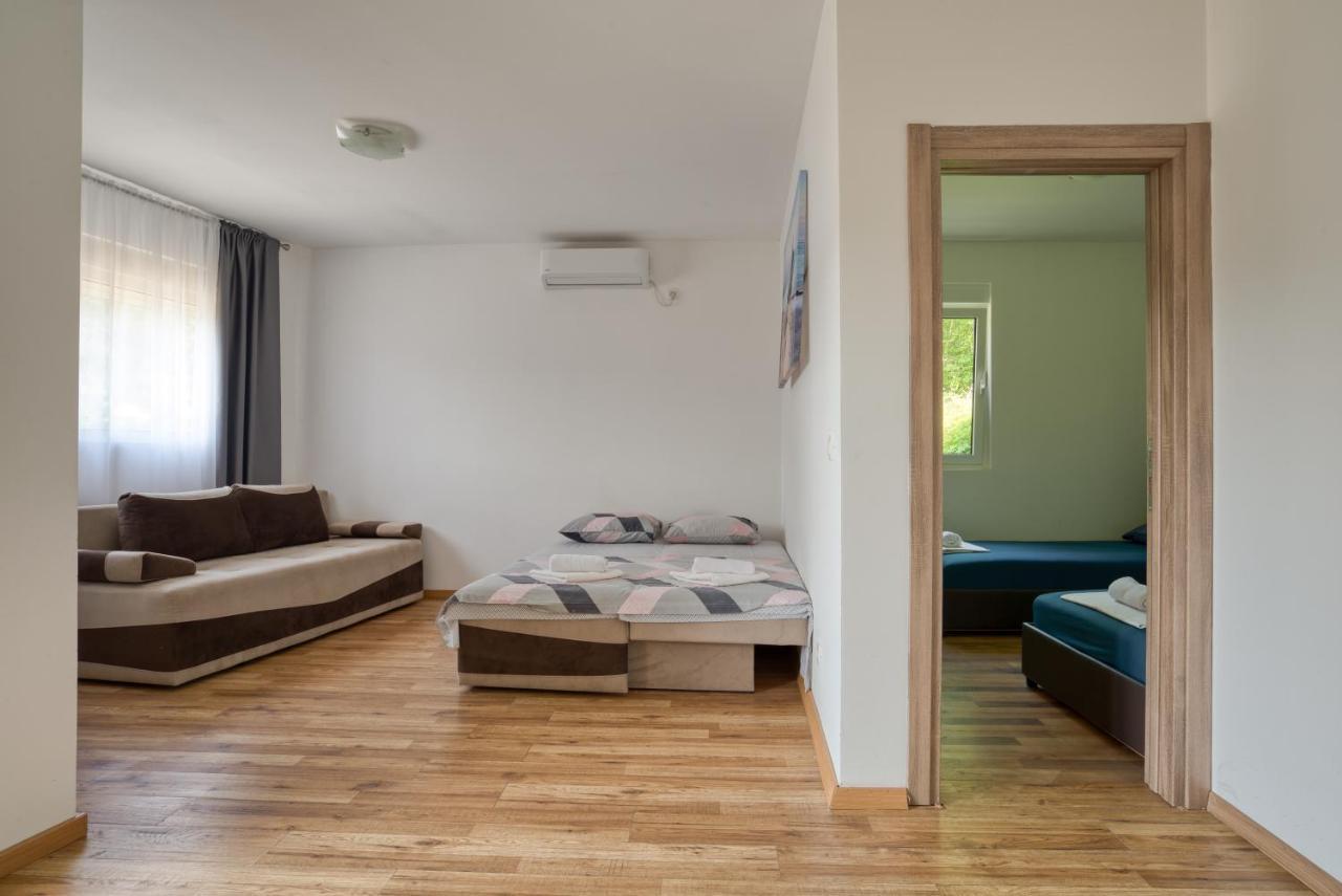 Apartmani Cukic Rafailovici بودفا المظهر الخارجي الصورة