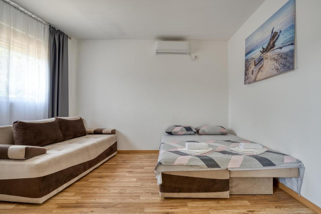 Apartmani Cukic Rafailovici بودفا المظهر الخارجي الصورة